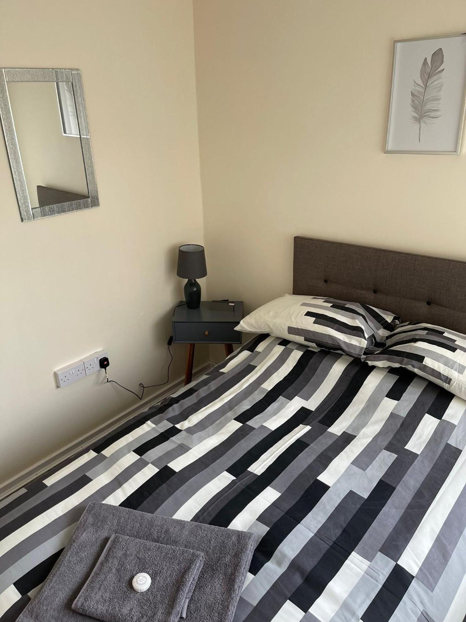 Sea Breeze Is Next To The Beach & Harbour Harwich Exteriér fotografie